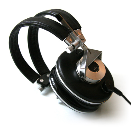 Vintage Pioneer Monitor 10 headphones